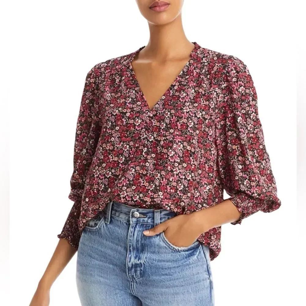 Aqua Floral Smocked Sleeve in Floral Multi Size XS